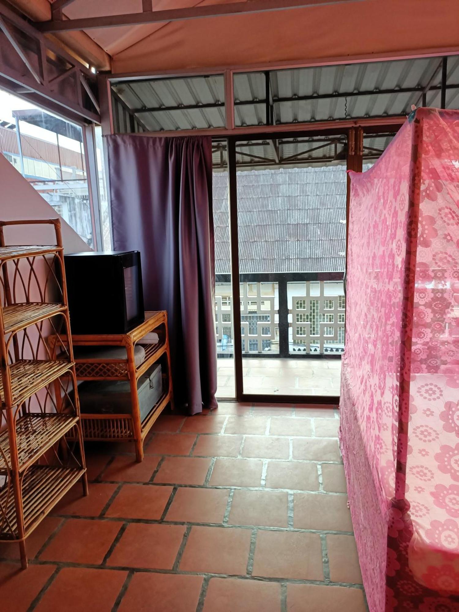 Ganesha Hostel Battambang Kamer foto