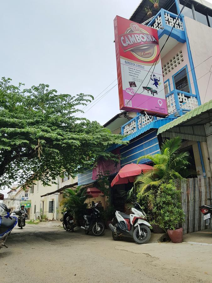 Ganesha Hostel Battambang Buitenkant foto